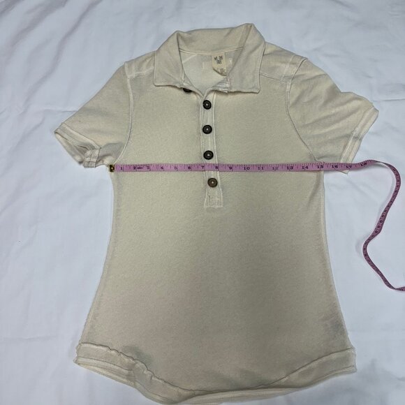 We The Free Button Short Sleeve Creme 1/2 Button up Collar, Size Medium, EUC - Picture 8 of 9